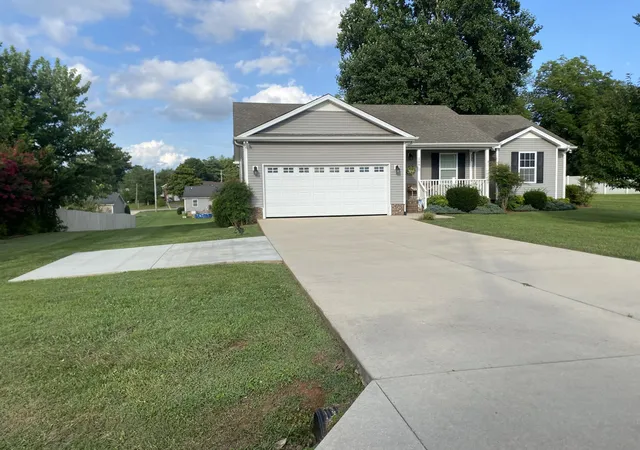 1st image of 208 Arrowhead Dr, Mc Minnville, TN 37110 | MLS# 3306036