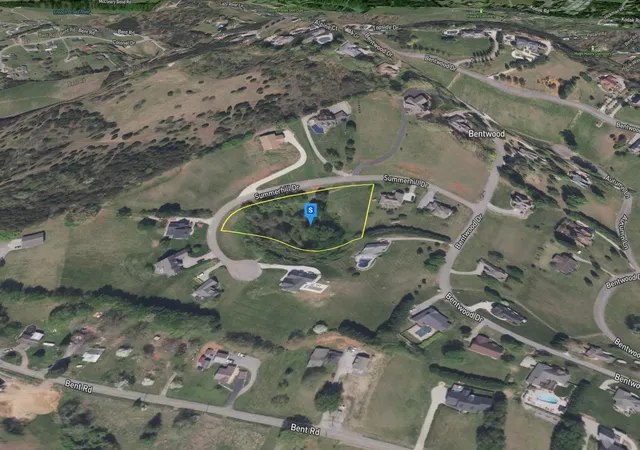 3rd image of 425 Summerhill Dr, Kodak, TN 37764 | MLS# 3306013
