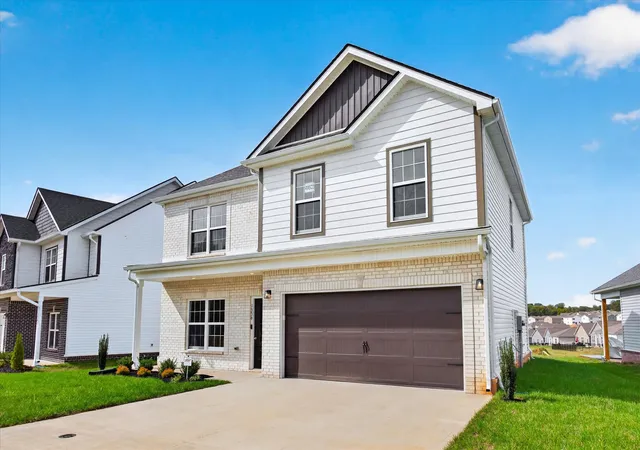 Photo 2 of Single family home for sale at 1336 Mourning Cloak Dr, Clarksville, TN 37043 | MLS# 3306055 | Listing updated on 2026-10-10