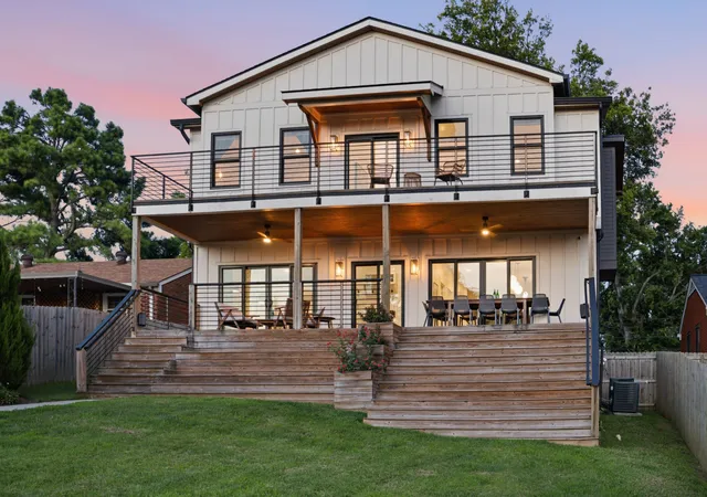 2nd image of 518 S 10th St, Nashville, TN 37206 | MLS# 3507983