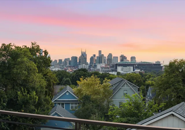 1st image of 518 S 10th St, Nashville, TN 37206 | MLS# 3507983