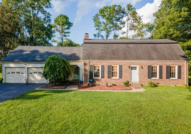 2nd image of 105 Cayce Valley Dr, Columbia, TN 38401 | MLS# 3306091