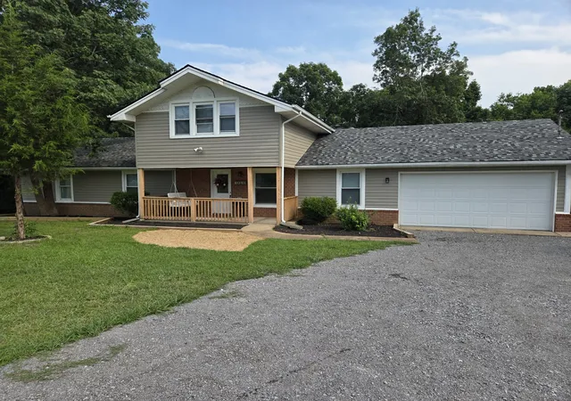 Photo 2 of Single family home for sale at 1943 Union Hl Rd, Goodlettsville, TN 37072 | MLS# 3309418 | Listing updated on 2026-09-16