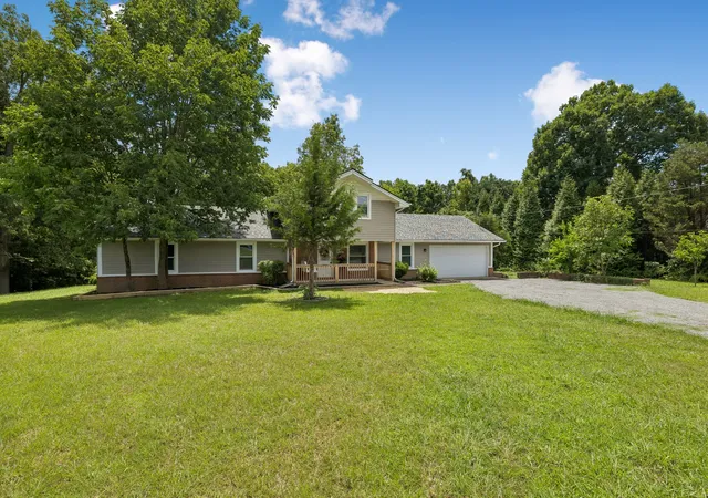 Photo 3 of Single family home for sale at 1943 Union Hl Rd, Goodlettsville, TN 37072 | MLS# 3309418 | Listing updated on 2026-09-16