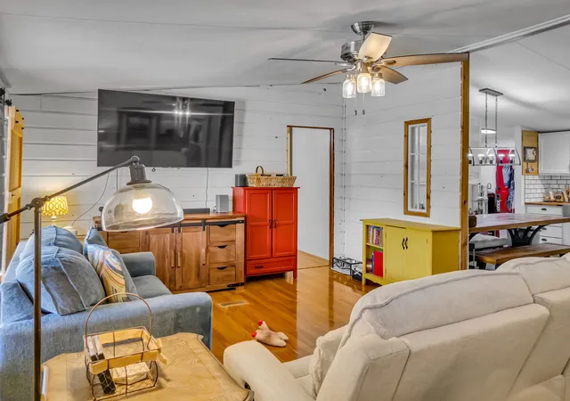 2nd image of 262 Woodland Heights Rd, Centerville, TN 37033 | MLS# 3306191