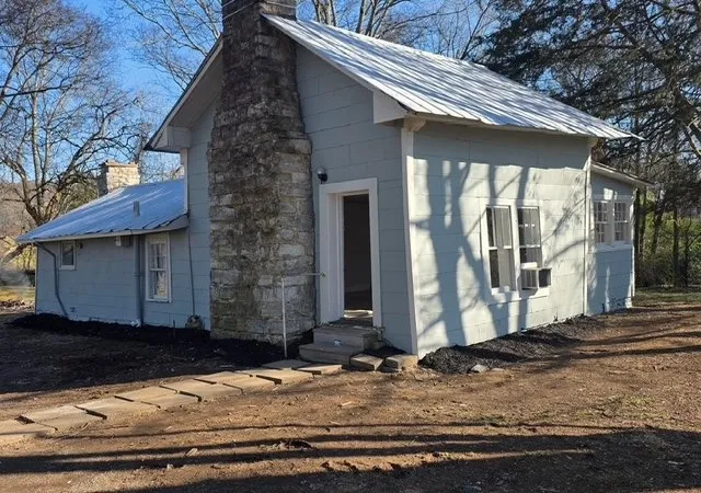 1st image of 18 Brown Teal Rd, Petersburg, TN 37144 | MLS# 3306109