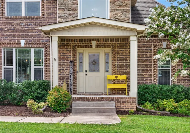Photo 3 of Single family home for sale at 992 Promenade Dr, Adams, TN 37010 | MLS# 3306134 | Listing updated on 2026-10-01