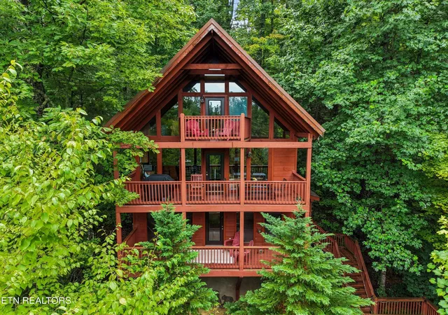 1st image of 1322 Ridgefield Dr, Sevierville, TN 37876 | MLS# 3514837