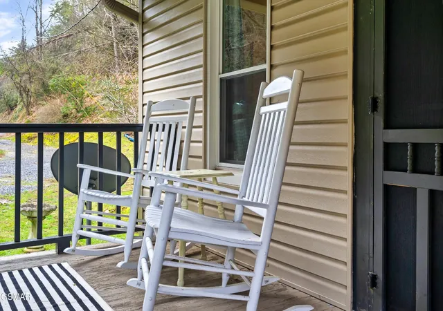 Photo 2 of Single family home for sale at 1105 King Branch Rd, Sevierville, TN 37876 | MLS# 3306172 | Listing updated on 2026-09-25