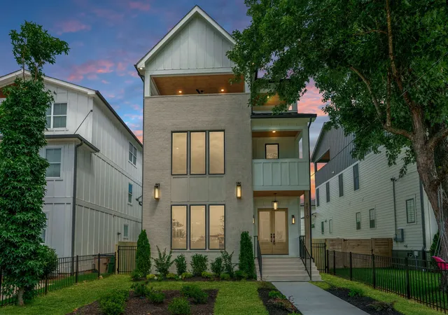 Photo 2 of Single family home for sale at 5510 Pennsylvania Ave, Nashville, TN 37209 | MLS# 3306444 | Listing updated on 2026-07-27