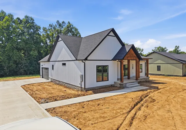 3rd image of 129 Oakley Estates Rd, Allons, TN 38541 | MLS# 3306188