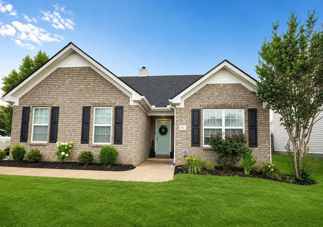 Photo 1 of Sale Pending at 3742 Chipara Dr, Murfreesboro, TN 37128 | MLS# 3306199 | Listing updated on 2026-07-28