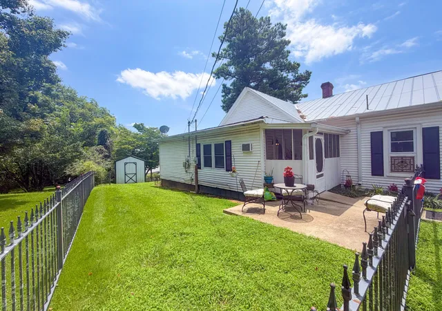 42nd image of 612 W Jefferson St, Pulaski, TN 38478 | MLS# 3306197