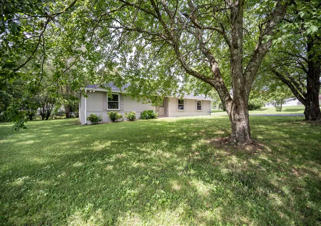 Photo 3 of Single family home for sale at 315 Pioneer Dr, Smyrna, TN 37167 | MLS# 3306649 | Listing updated on 2026-08-30
