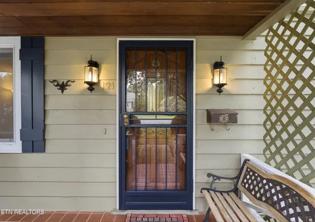4th image of 121 Salem Rd, Oak Ridge, TN 37830 | MLS# 3306303