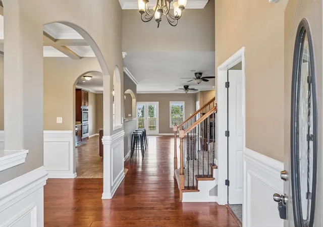 Photo 3 of Single family home for sale at 1004 Thrasher Dr, Clarksville, TN 37040 | MLS# 3306309 | Listing updated on 2026-08-19
