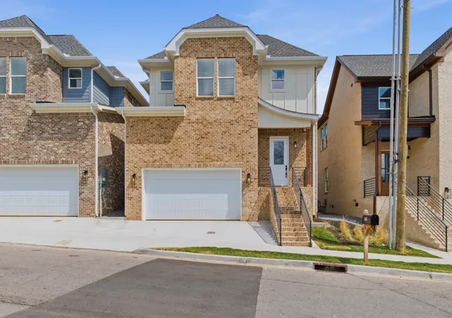 Photo 1 of Single family home for sale at 2312 18th Avenue N, Nashville, TN 37208 | MLS# 3306229 | Listing updated on 2026-09-06