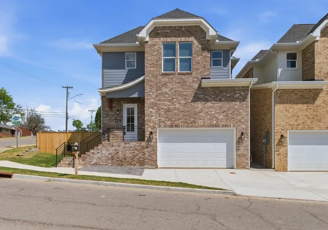 Photo 1 of Single family home for sale at 2314 18th Avenue N, Nashville, TN 37208 | MLS# 3306228 | Listing updated on 2026-09-06