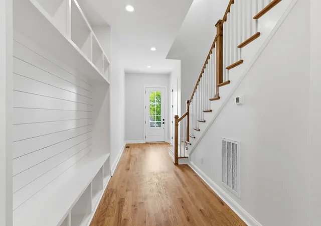 Photo 2 of Single family home for sale at 2314 18th Avenue N, Nashville, TN 37208 | MLS# 3306228 | Listing updated on 2026-09-06
