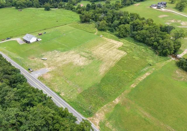 Photo 3 of Land for sale at 2630 New Hope Rd, Hendersonville, TN 37075 | MLS# 3306634 | Listing updated on 2026-07-27