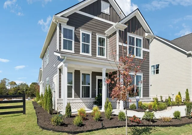 Photo 3 of Single family home for sale at 287 Harvest Point Blvd, Spring Hill, TN 37174 | MLS# 3306221 | Listing updated on 2026-10-04