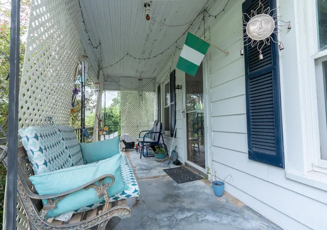 Photo 3 of Single family home for sale at 304 Signal View St, Chattanooga, TN 37415 | MLS# 3306243 | Listing updated on 2026-08-04