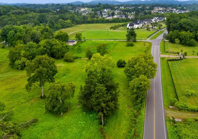 Photo 1 of Land for sale at 9861 Split Log Rd, Brentwood, TN 37027 | MLS# 3311535 | Listing updated on 2026-07-29