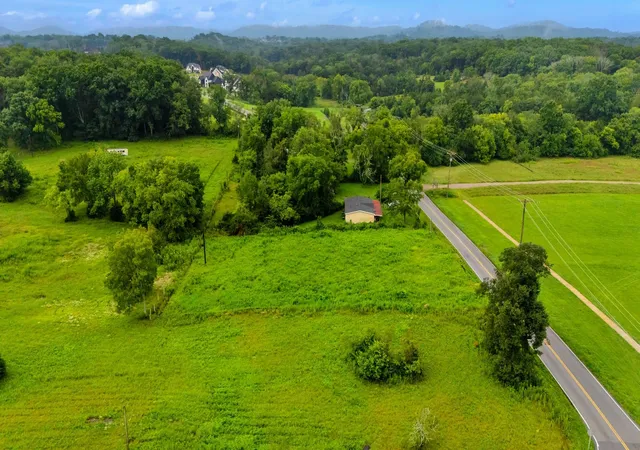 Photo 3 of Land for sale at 9861 Split Log Rd, Brentwood, TN 37027 | MLS# 3311535 | Listing updated on 2026-07-29