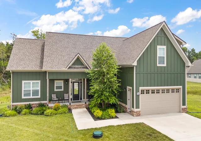 1st image of 3002 Bootknife Dr, Bell Buckle, TN 37020 | MLS# 3500831