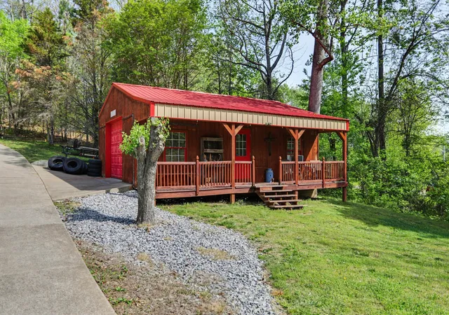 3rd image of 418 Portland Rd, White House, TN 37188 | MLS# 3306325