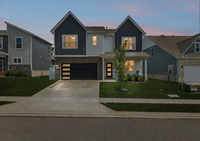 1st image of 1122 Linn Cove Ct, Gallatin, TN 37066 | MLS# 3306478
