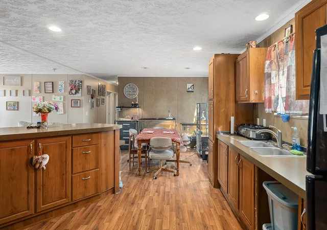 Photo 3 of Manufactured home for sale at 1363 Laws Rd, Mc Minnville, TN 37110 | MLS# 3306354 | Listing updated on 2026-09-07