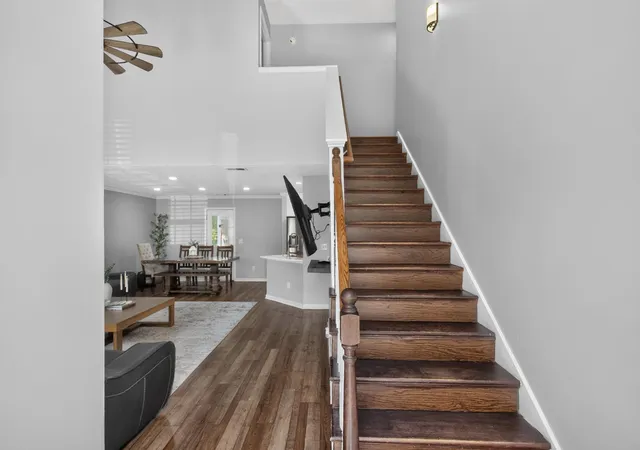 Photo 2 of Single family home for sale at 4004 Hollis Hl Dr, Nashville, TN 37211 | MLS# 3333579 | Listing updated on 2026-09-17
