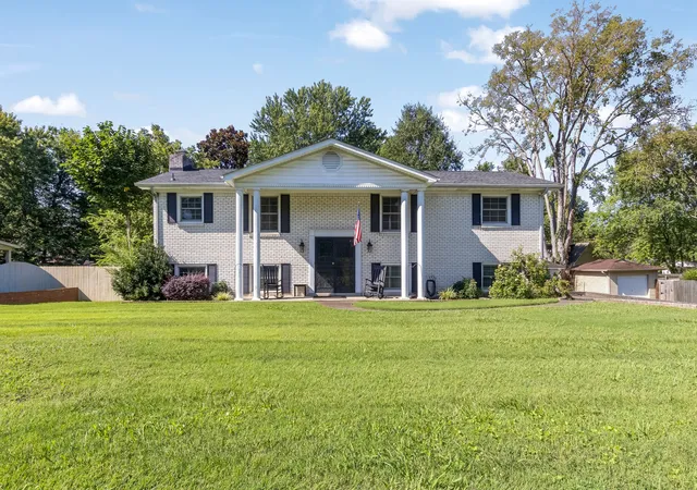 1st image of 206 Ridgecrest Dr, Murfreesboro, TN 37130 | MLS# 3336007