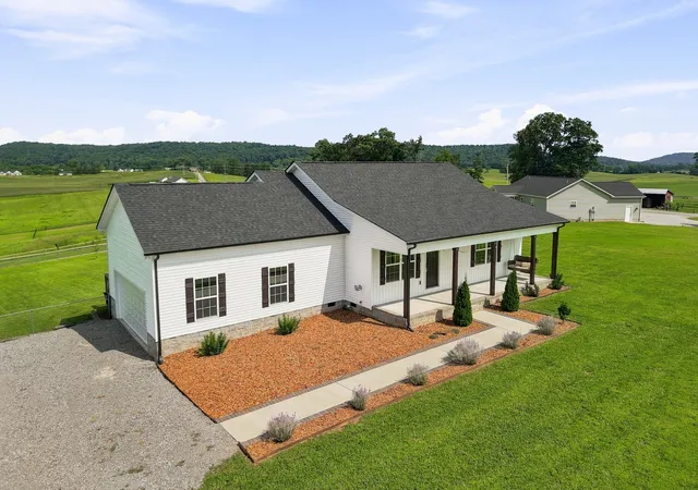 1st image of 1719 Purvin Lollar Rd, Sparta, TN 38583 | MLS# 3306437