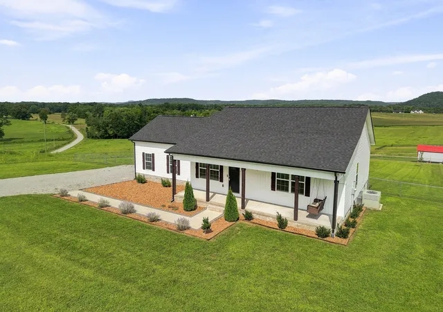 image of 1719 Purvin Lollar Rd, Sparta, TN 38583 | MLS# 3306437