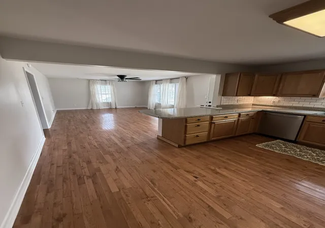 Photo 3 of Single family home for sale at 119 Rogers St, Hartsville, TN 37074 | MLS# 3312344 | Listing updated on 2026-09-03