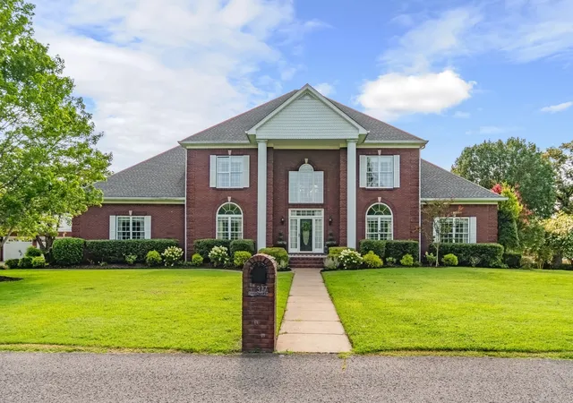 2nd image of 327 N Central Ave, Watertown, TN 37184 | MLS# 3510485