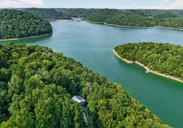 5th image of 1025 Lakeside Dr, Smithville, TN 37166 | MLS# 3312182