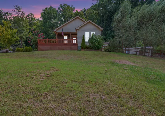 Photo 1 of Manufactured home for sale at 2071 Preacher Holt Rd, Mount Pleasant, TN 38474 | MLS# 3306551 | Listing updated on 2026-10-17