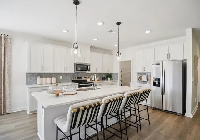 Photo 2 of Single family home for sale at 523 Goldfinch Way, Clarksville, TN 37043 | MLS# 3306498 | Listing updated on 2026-09-17