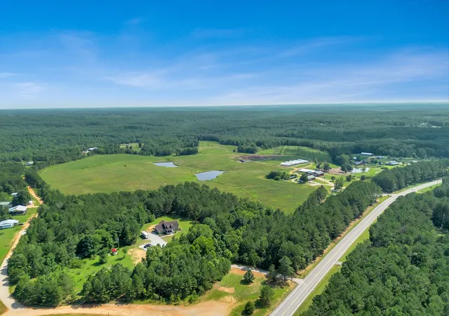 image of 3534 Summertown Hwy, Summertown, TN 38483 | MLS# 3320135