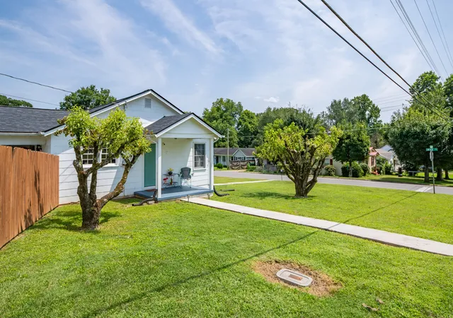 3rd image of 504 Lincoln St, Pulaski, TN 38478 | MLS# 3319379