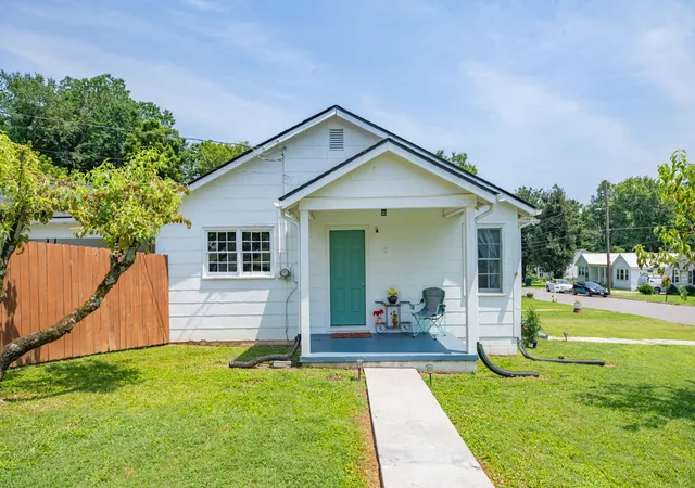 5th image of 504 Lincoln St, Pulaski, TN 38478 | MLS# 3319379