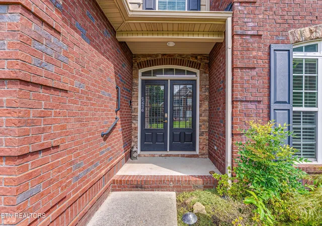 3rd image of 2636 Nicholas View Ln, Knoxville, TN 37931 | MLS# 3306572