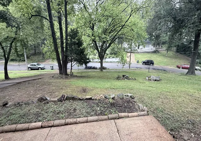 image of 2753 E Skyline Cir, Memphis, TN 38127 | MLS# 3306581