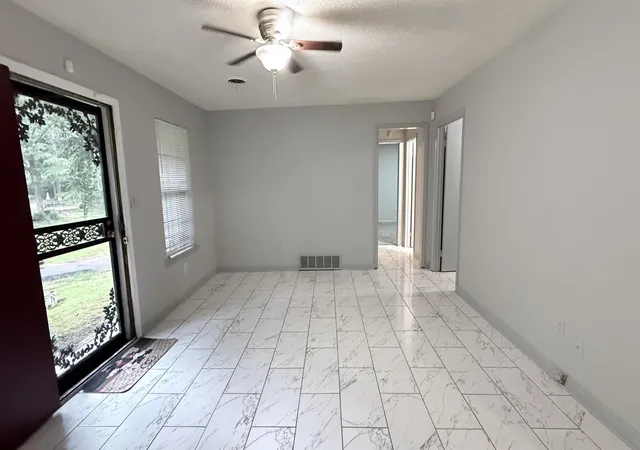 image of 2753 E Skyline Cir, Memphis, TN 38127 | MLS# 3306581