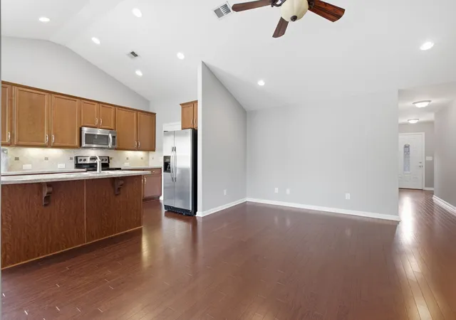 Photo 4 of Condo for sale at 395 Devon Chase Hl #5603, Gallatin, TN 37066 | MLS# 3312385 | Listing updated on 2026-10-01