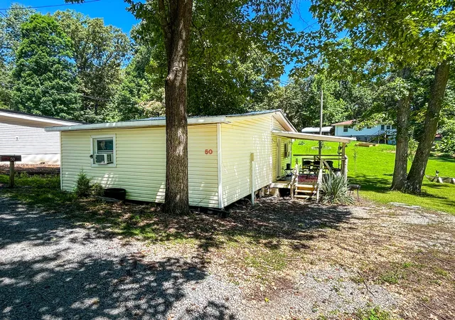 Photo 2 of Manufactured home for sale at 50 Apache Dr, Springville, TN 38256 | MLS# 3306623 | Listing updated on 2026-09-21