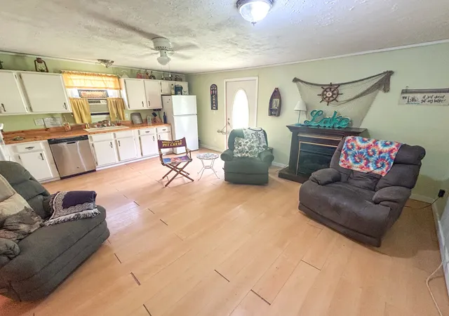 Photo 3 of Manufactured home for sale at 50 Apache Dr, Springville, TN 38256 | MLS# 3306623 | Listing updated on 2026-09-21